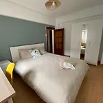 Bien Situado Vayas Donde Vayas